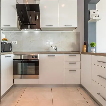 Apartment Ante Modern *